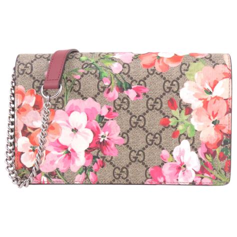 gucci blooms wallet on chain|More.